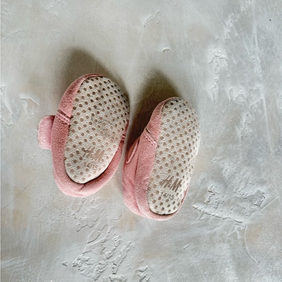 H&M baby shoes - Picture 2 of 2
